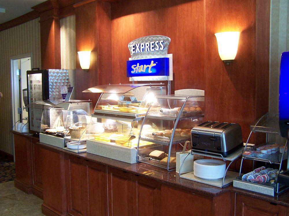 Holiday Inn Express Hotel & Suites Grand Rapids-North By Ihg Walker Zewnętrze zdjęcie