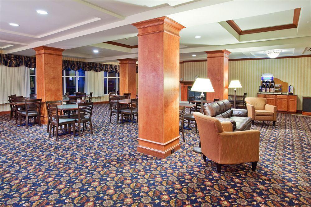 Holiday Inn Express Hotel & Suites Grand Rapids-North By Ihg Walker Zewnętrze zdjęcie