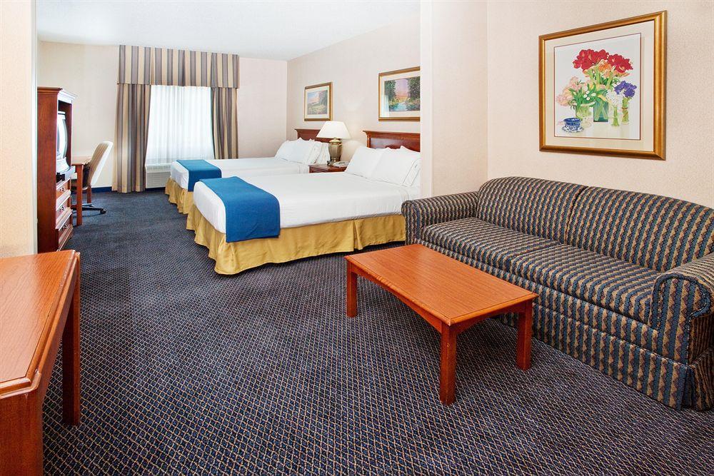 Holiday Inn Express Hotel & Suites Grand Rapids-North By Ihg Walker Pokój zdjęcie