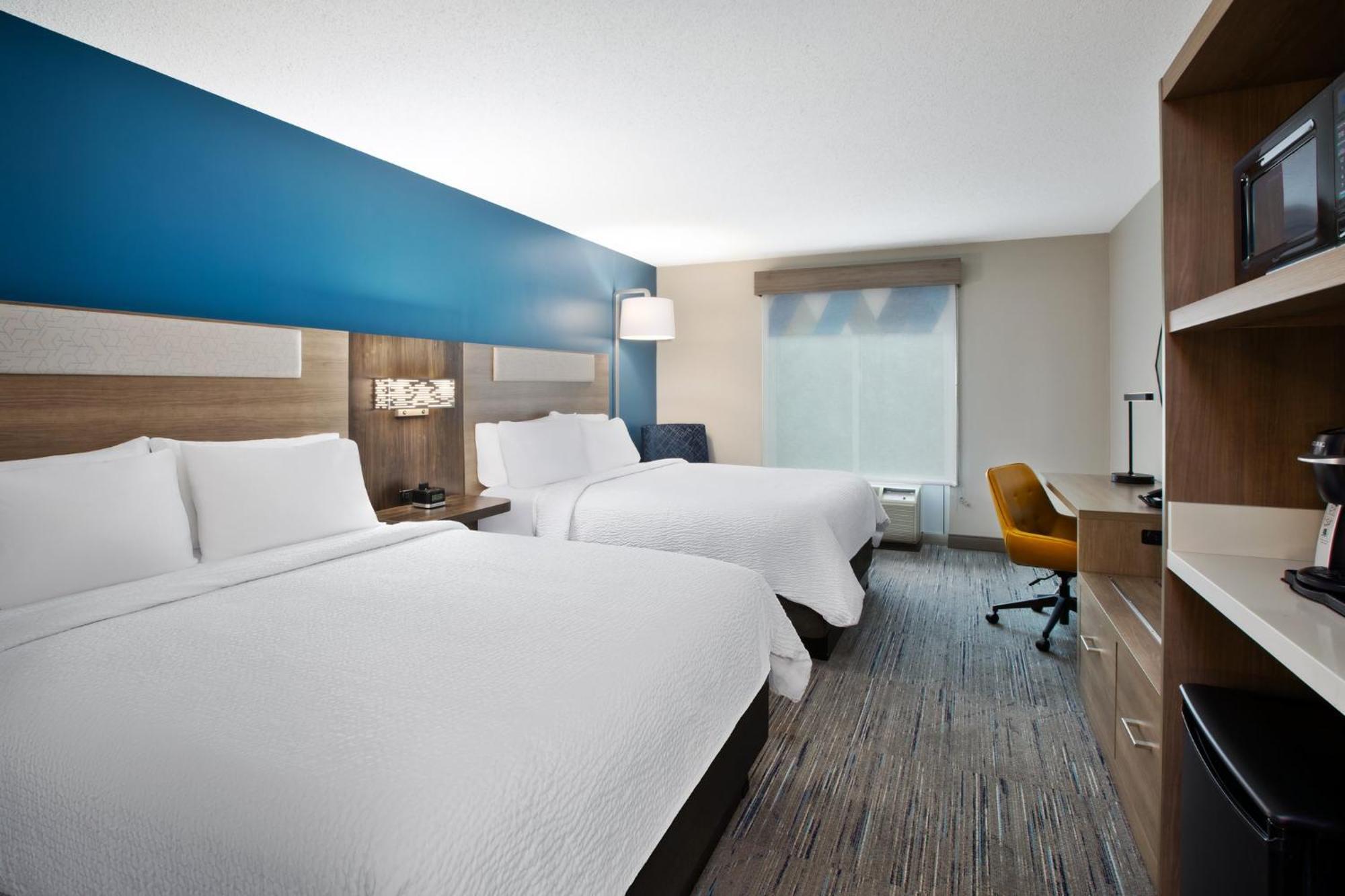 Holiday Inn Express Hotel & Suites Grand Rapids-North By Ihg Walker Zewnętrze zdjęcie