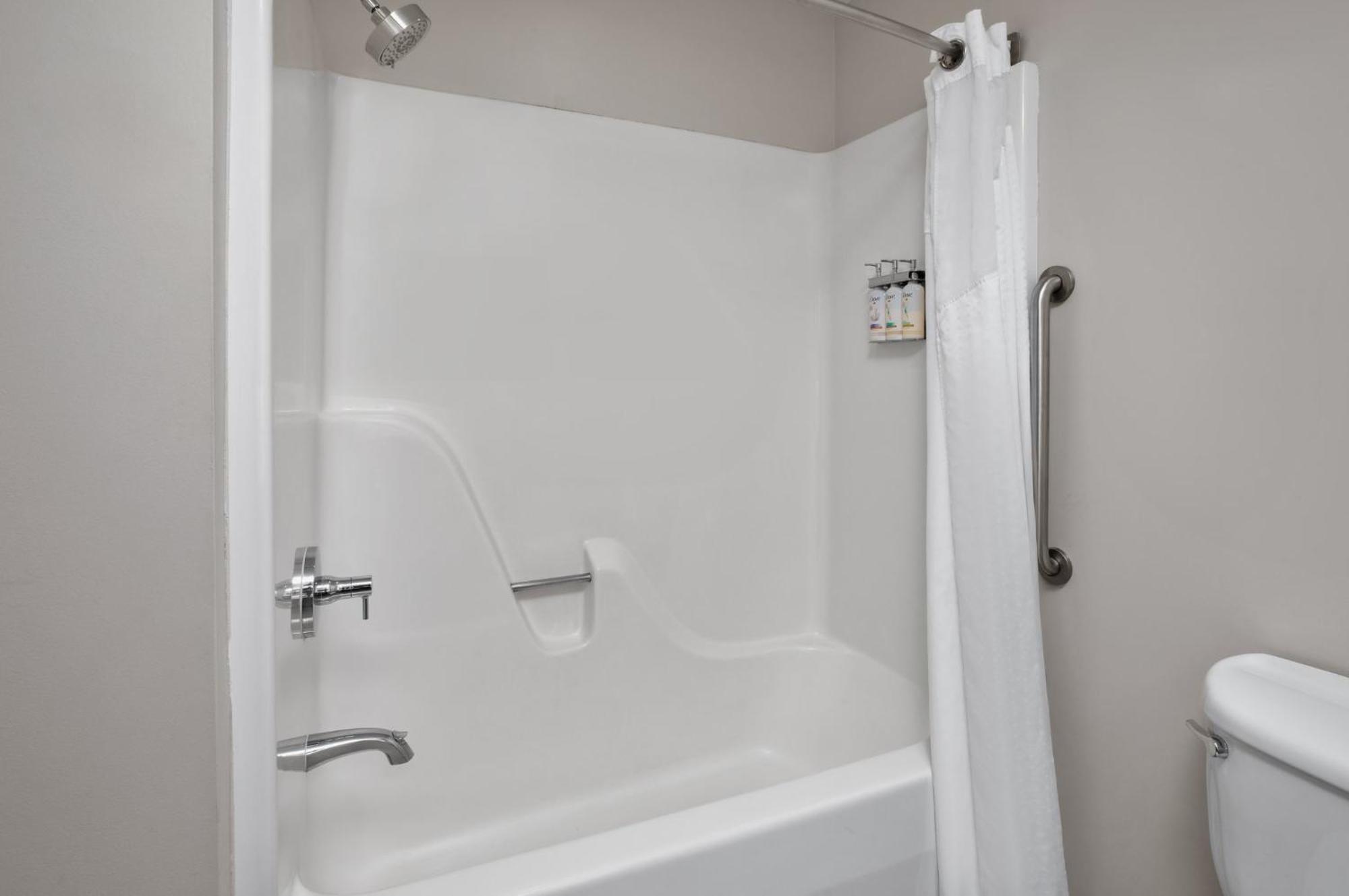 Holiday Inn Express Hotel & Suites Grand Rapids-North By Ihg Walker Zewnętrze zdjęcie