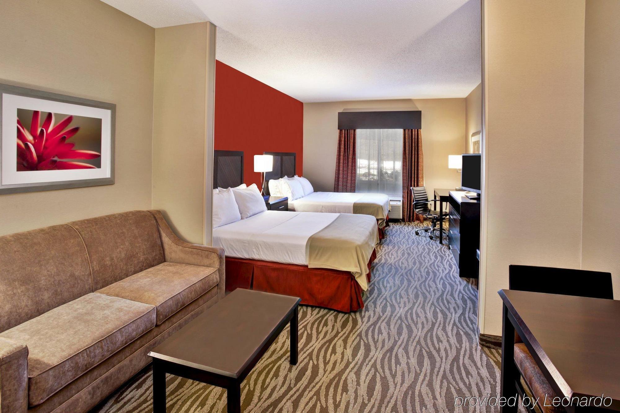 Holiday Inn Express Hotel & Suites Grand Rapids-North By Ihg Walker Zewnętrze zdjęcie