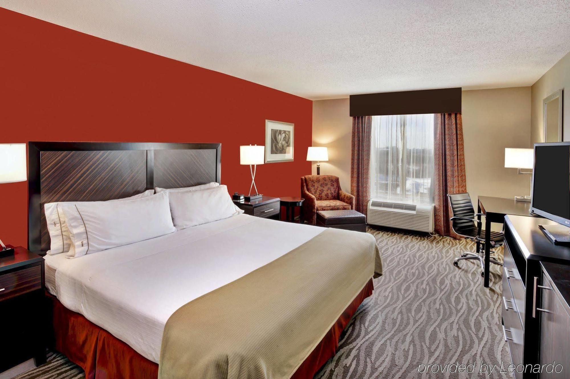 Holiday Inn Express Hotel & Suites Grand Rapids-North By Ihg Walker Zewnętrze zdjęcie